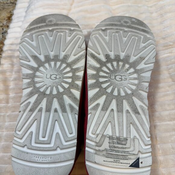 UGG Tasman LTA Slipper ‘Red’ - Unisex (M10 / W11) main image 6